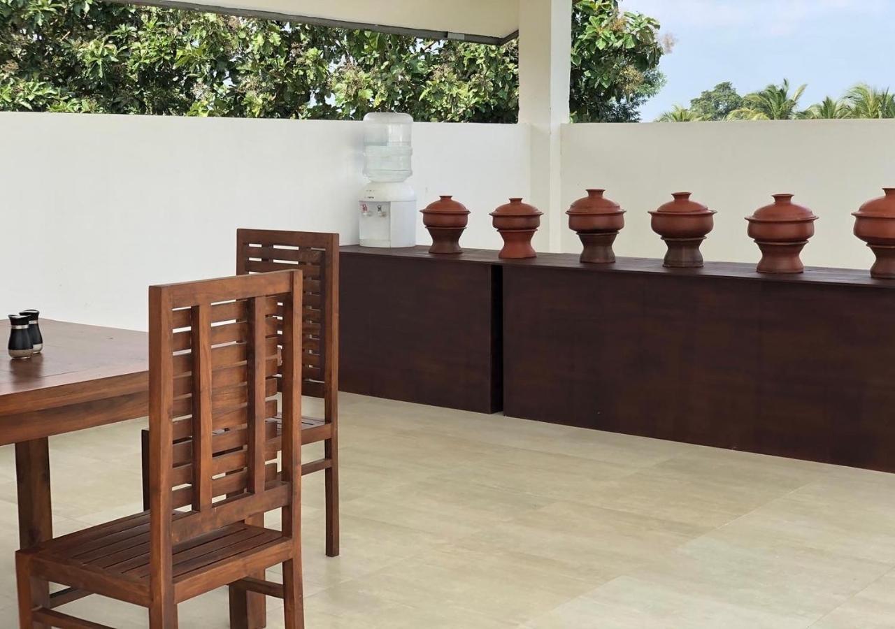 Atteriya Sigiriya Hotel Eksteriør billede